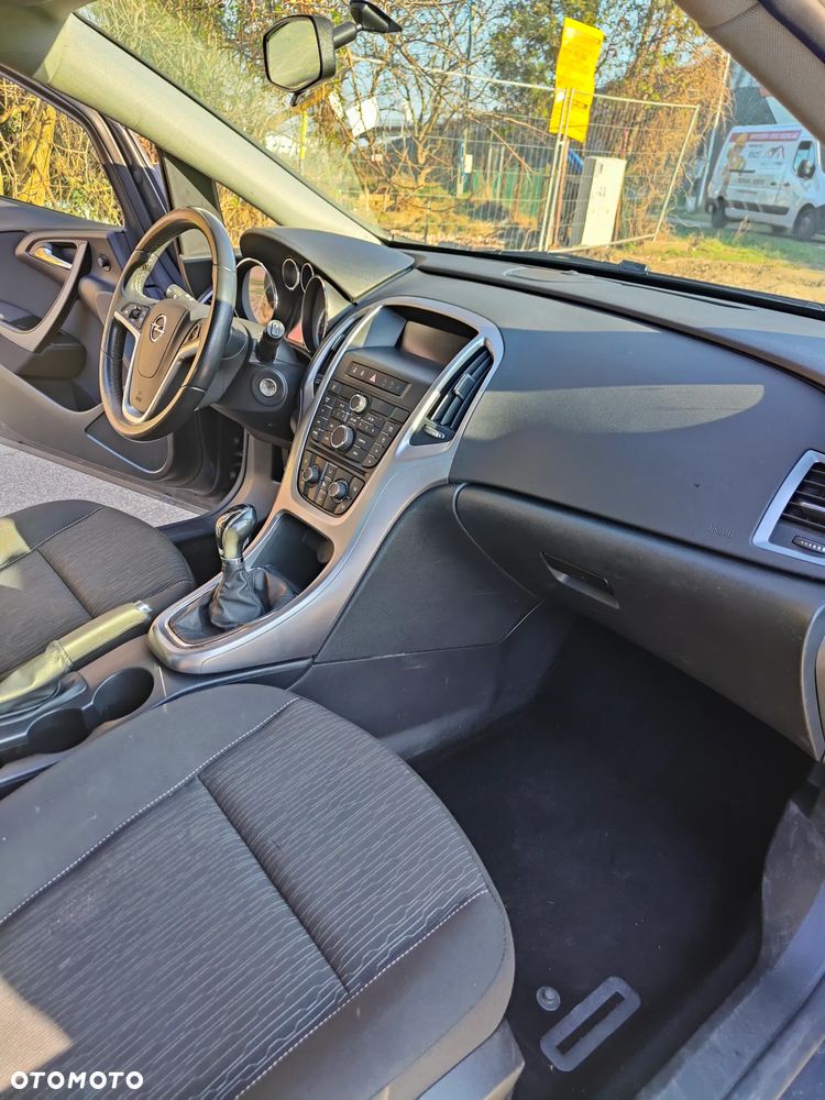 Opel Astra 1.6 Active EU6 - 9