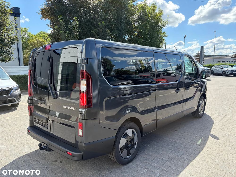Renault Trafic - 9