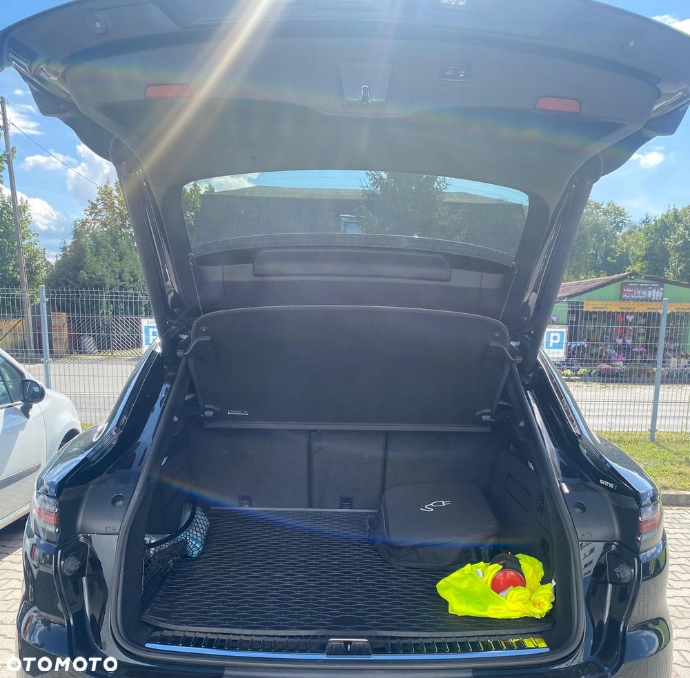 Porsche Cayenne E-Hybrid Platinum Edition - 22