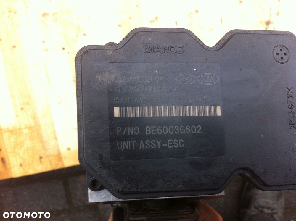 POMPA HAMULCOWA ABS HYUNDAI VELOSTER 58920-2V200 - 3