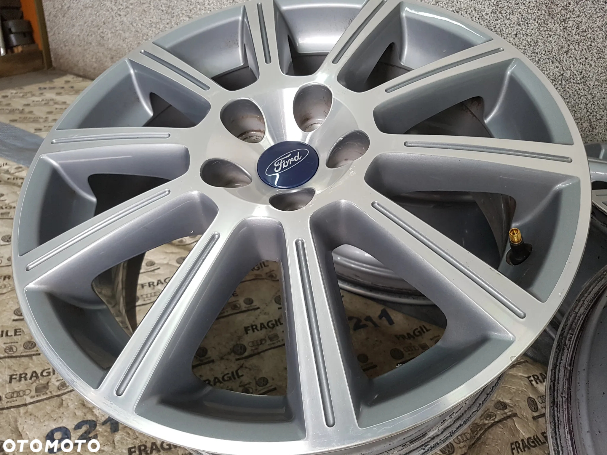 ALU FELGI FORD S-MAX KUGA  FOCUS VOLVO S40 V50 S60 V90  GALLAXY 7JX17  5X108 ET55 - 12