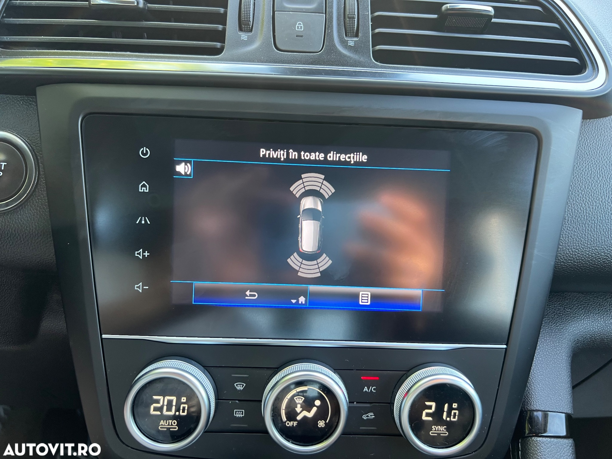 Renault Kadjar BLUE dCi 115 BUSINESS EDITION - 19