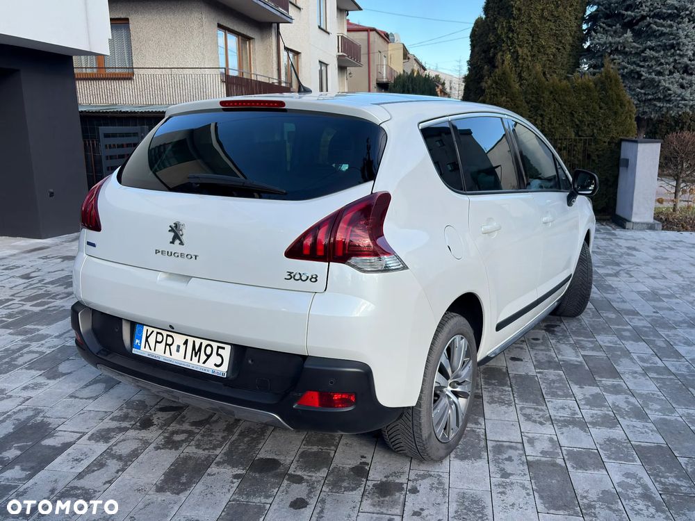 Peugeot 3008 HDi FAP 150 Platinum - 4