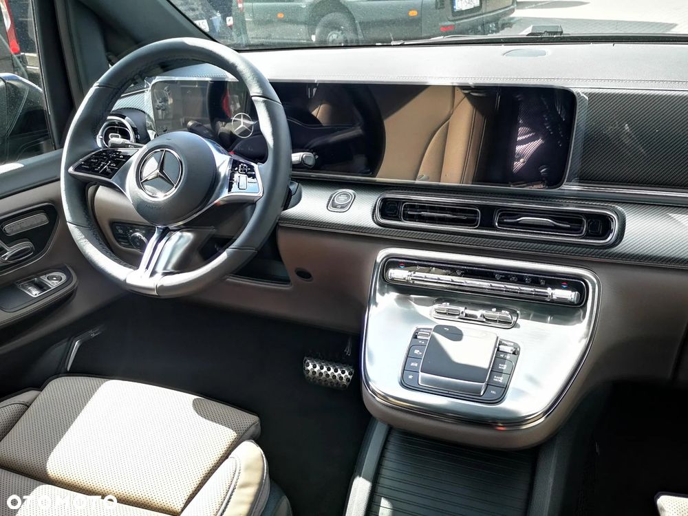 Mercedes-Benz Klasa V 300 d 4-Matic 9G-Tronic Exclusive (d³ugi) - 8