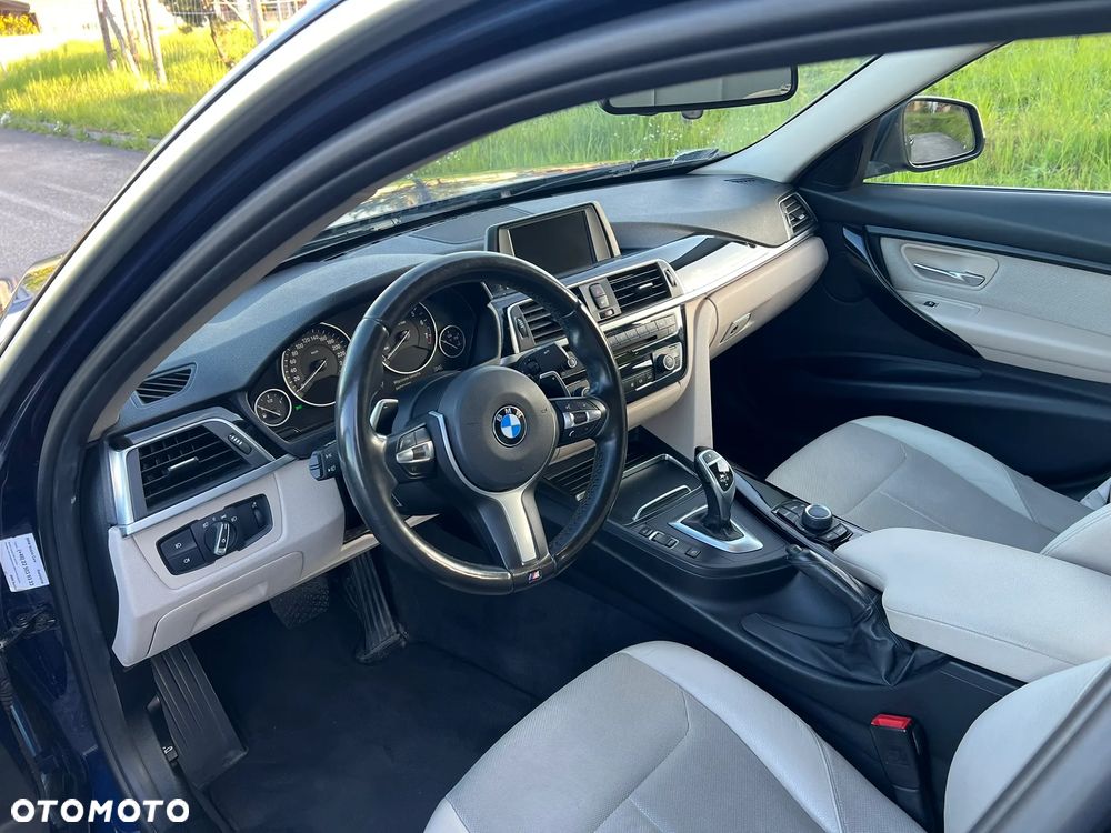 BMW Seria 3 320i Advantage - 17