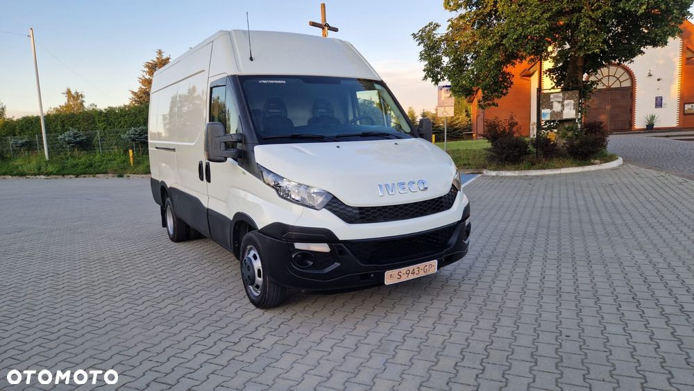 Iveco DAILY 35 Klima Elektryka Tempomat Na Bliźniaku Furgon 3os. Hak Serwis - 3