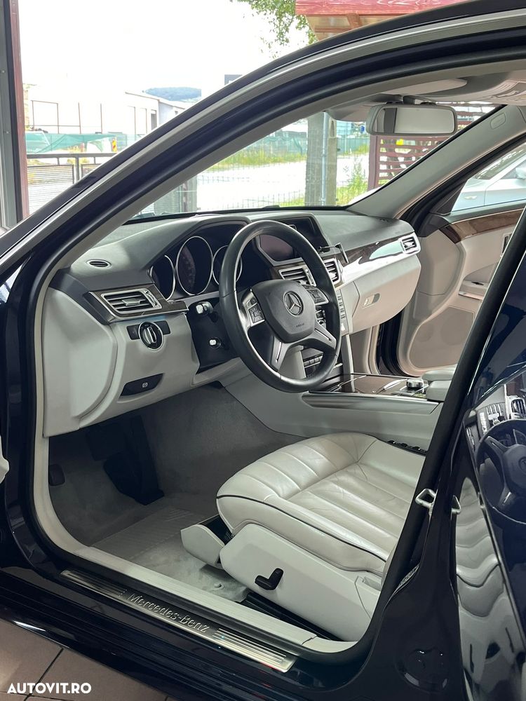Mercedes-Benz E - 18