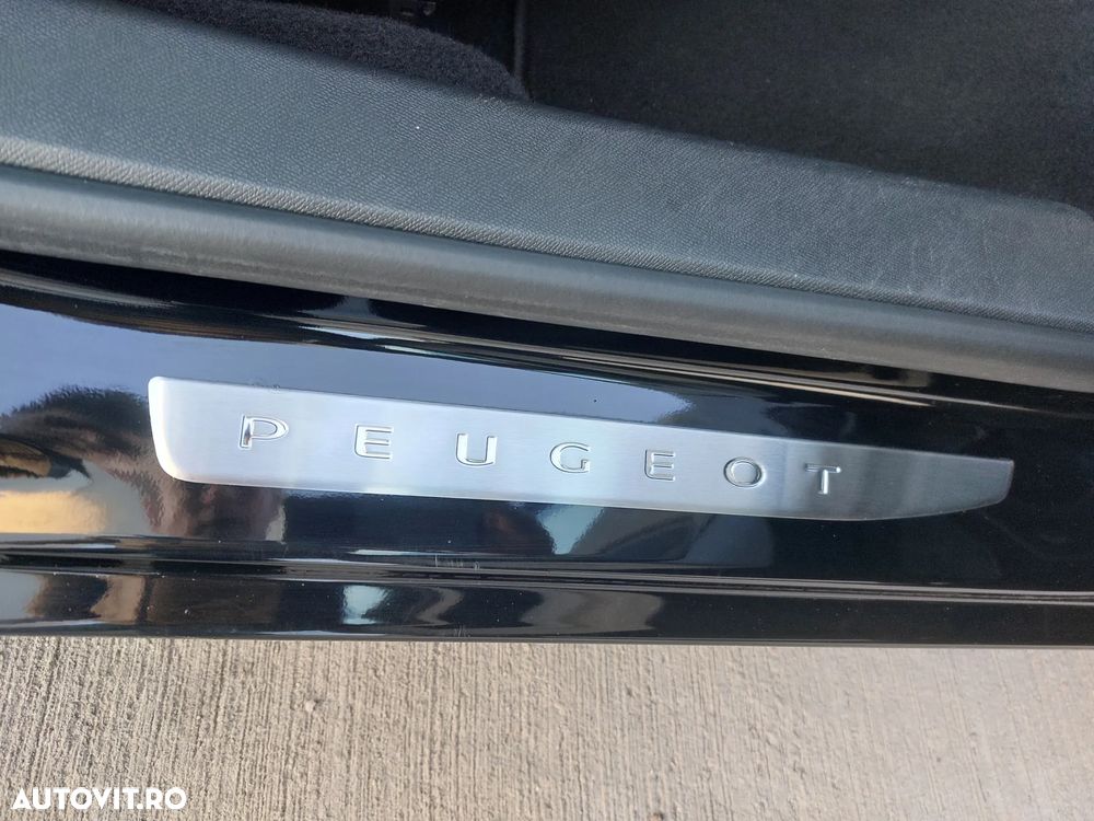 Peugeot 308 BlueHDi 130 Stop & Start Allure Business-Paket - 21