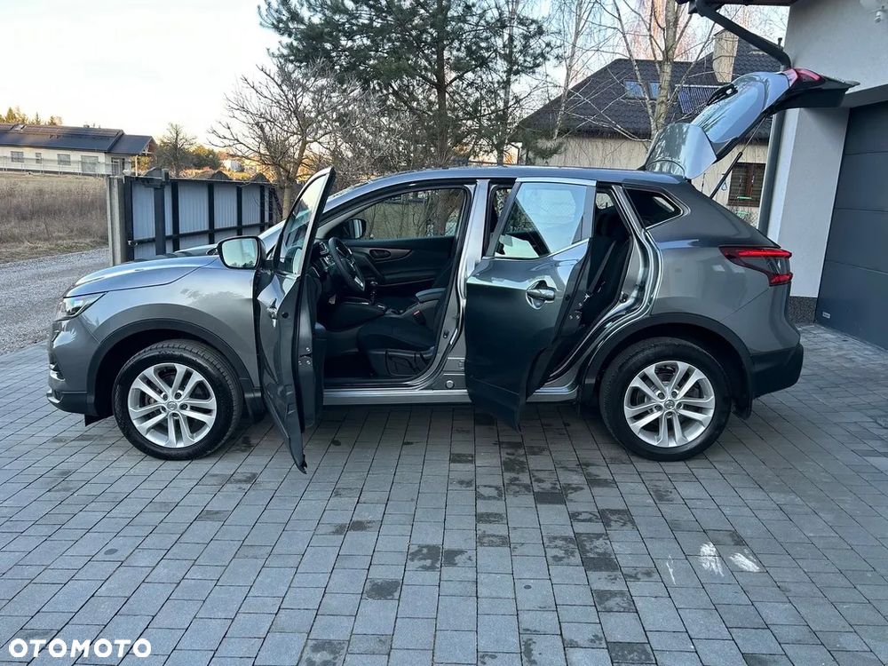 Nissan Qashqai - 12