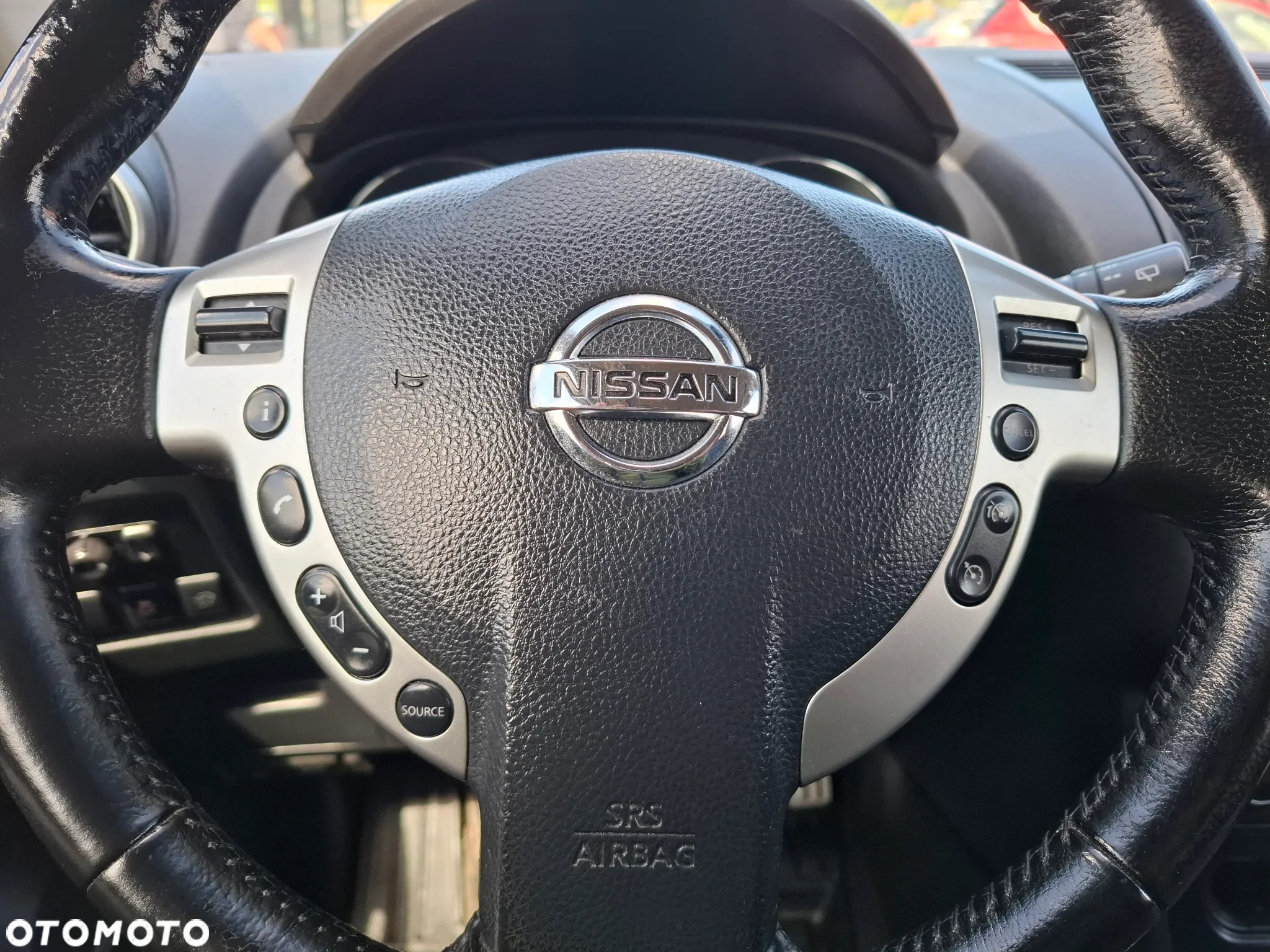 Nissan Qashqai 1.6 DCi Tekna - 19