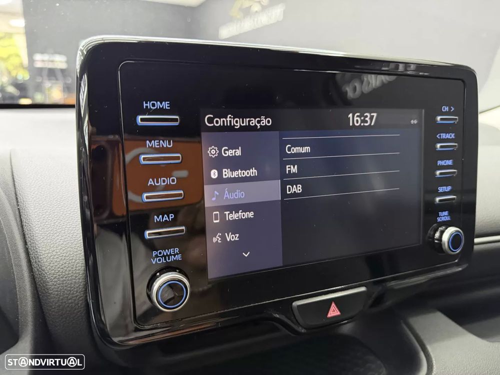 Toyota Yaris 1.0 VVT-i Comfort Plus — fotografia 34