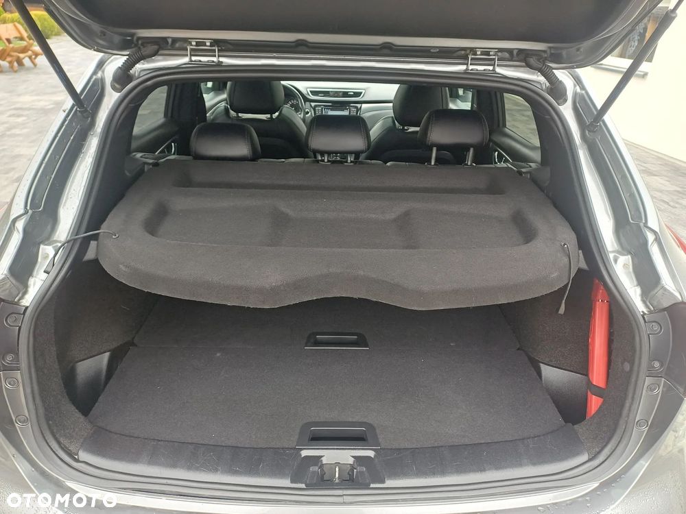 Nissan Qashqai 1.6 DIG-T Tekna+ - 22