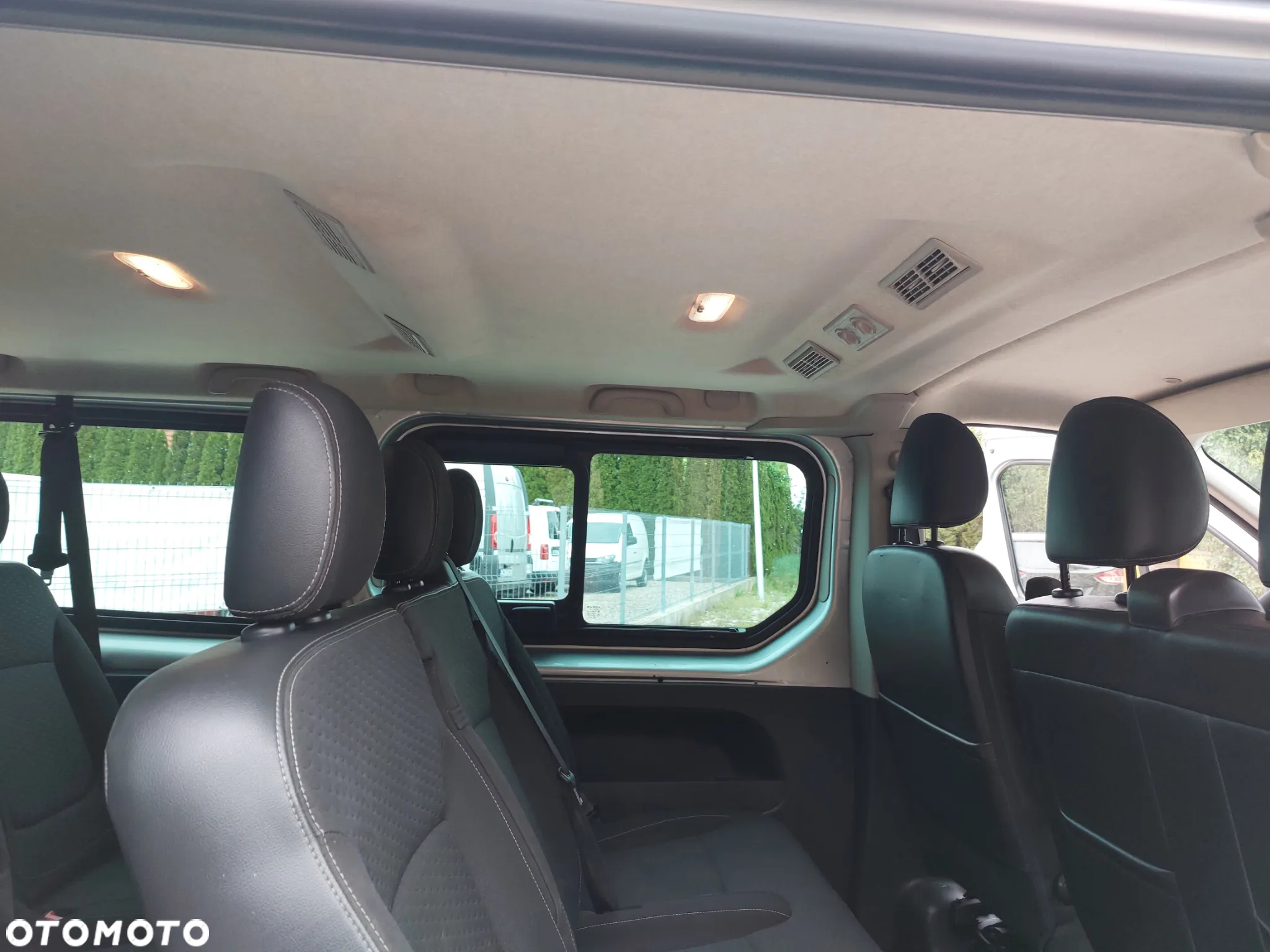 Opel Vivaro Tourer 1.6 CDTI L2 - 25