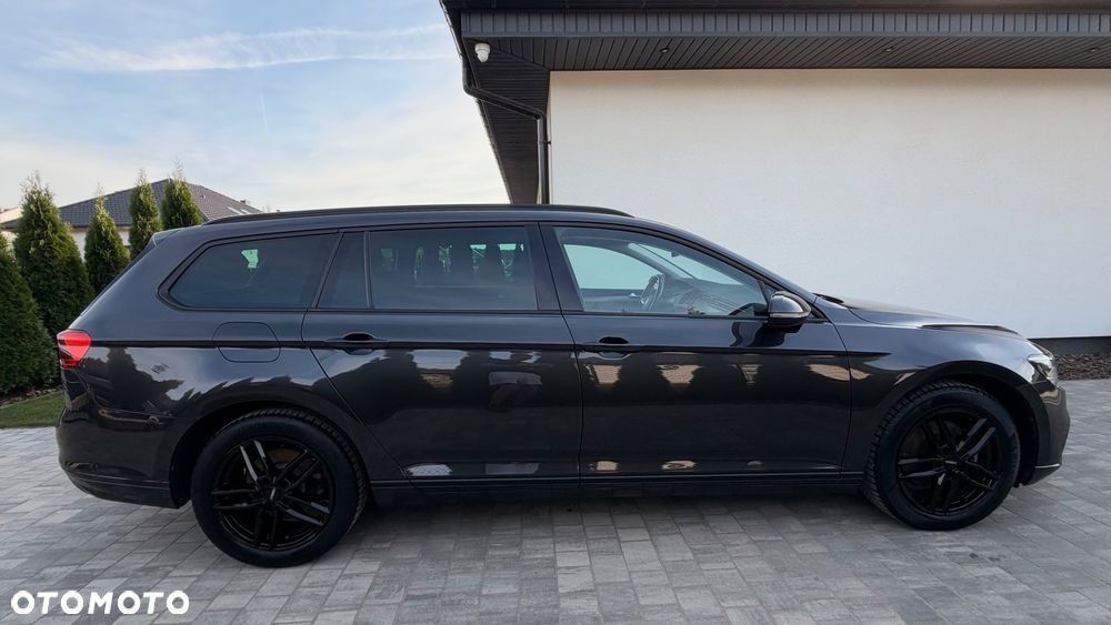 Volkswagen Passat - 3
