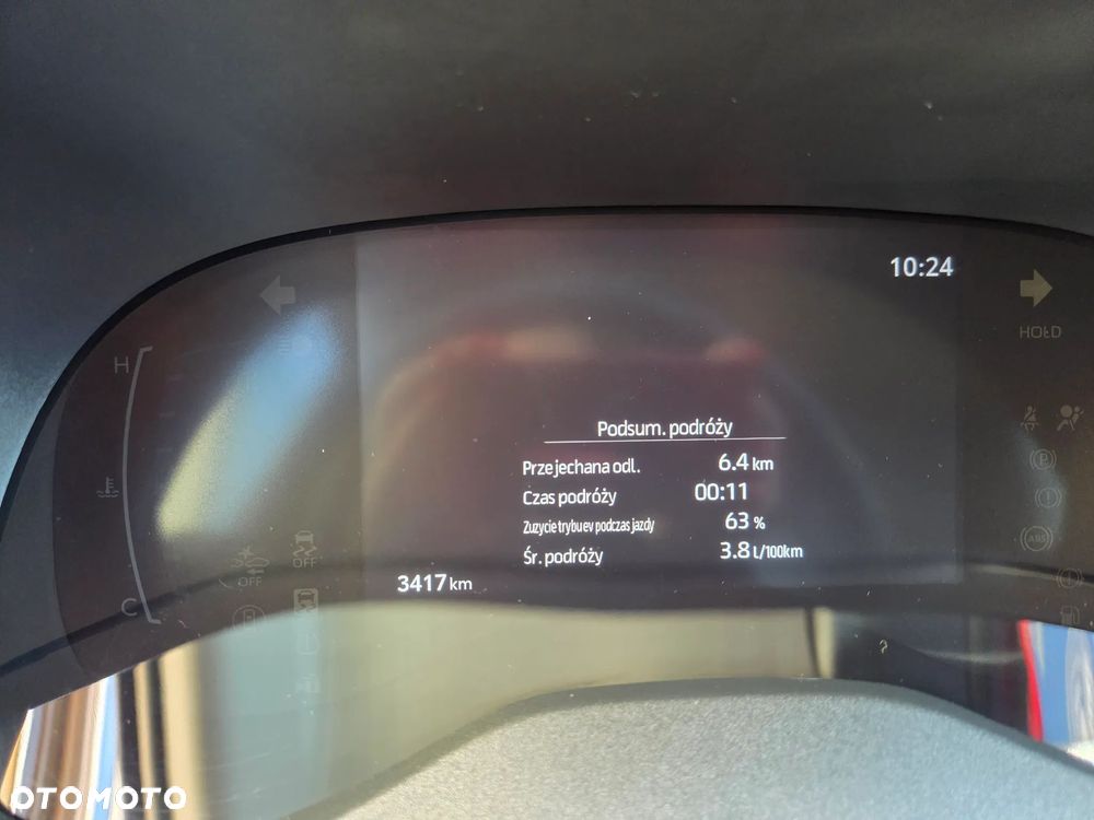 Toyota Yaris Cross - 17