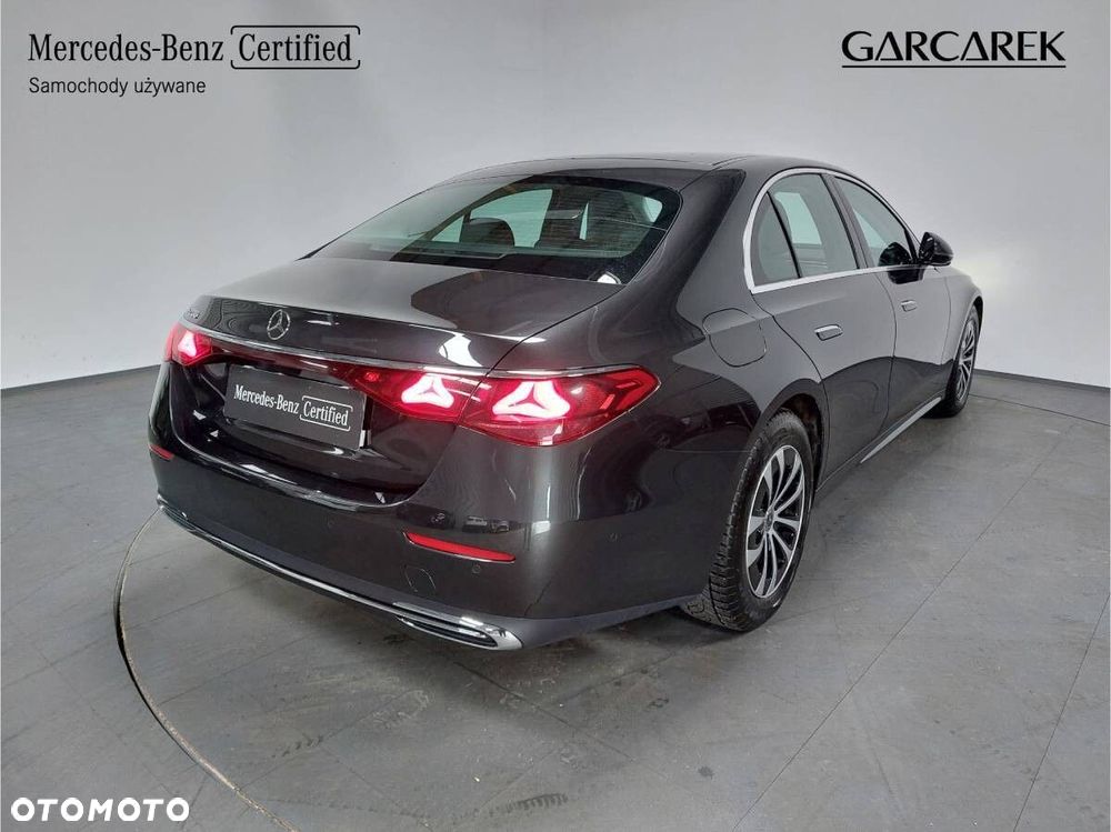 Mercedes-Benz Klasa E - 6
