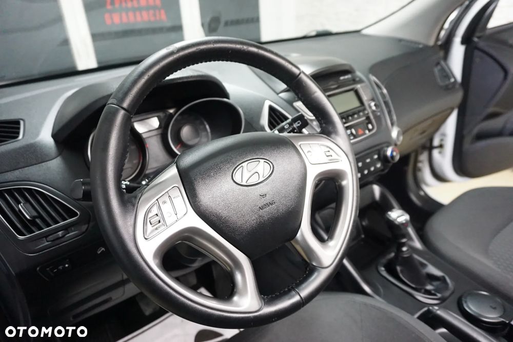 Hyundai ix35 1.7 CRDi 2WD blue Comfort - 14