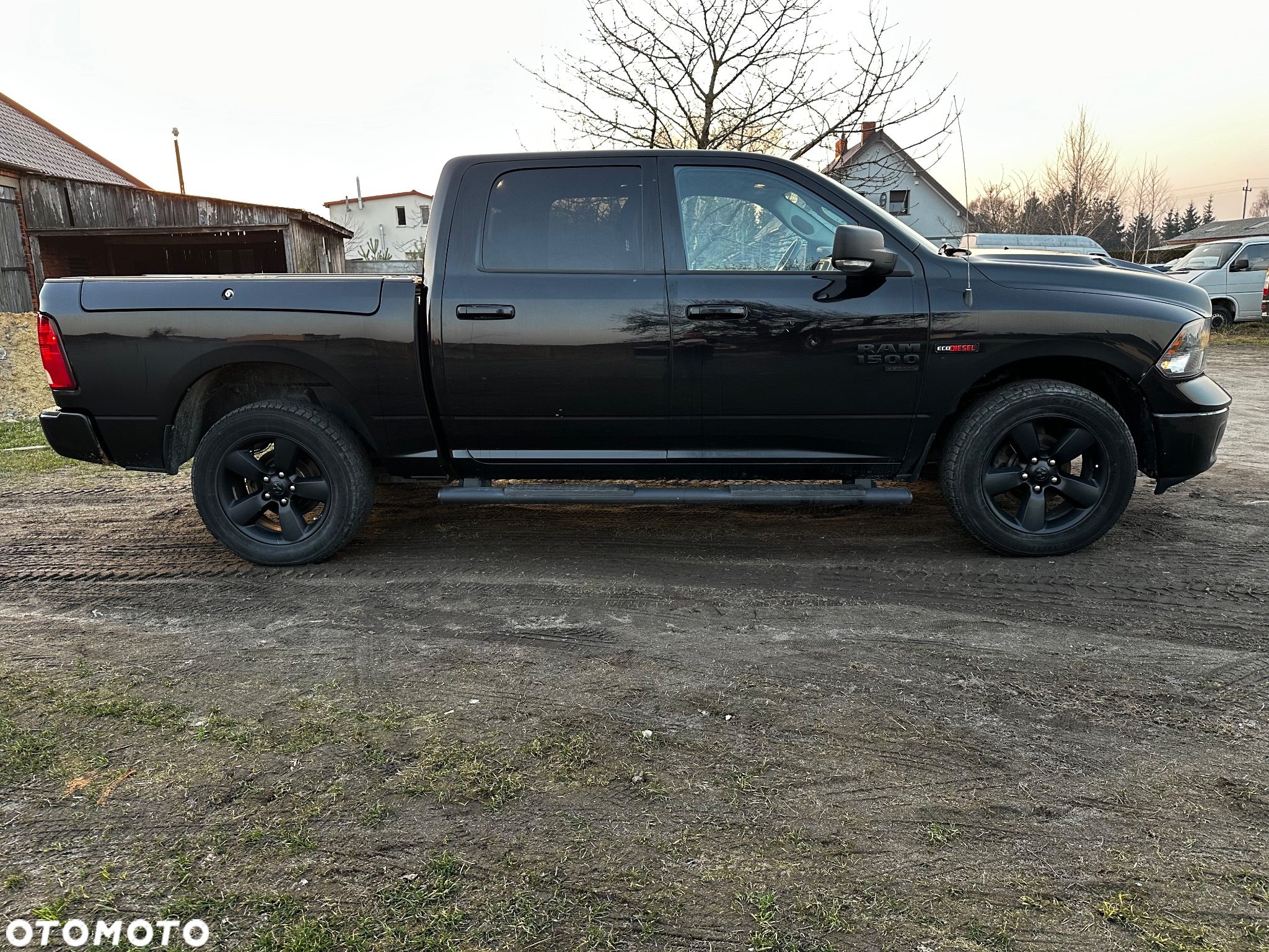 RAM 1500 Crew Cab Laramie - 11