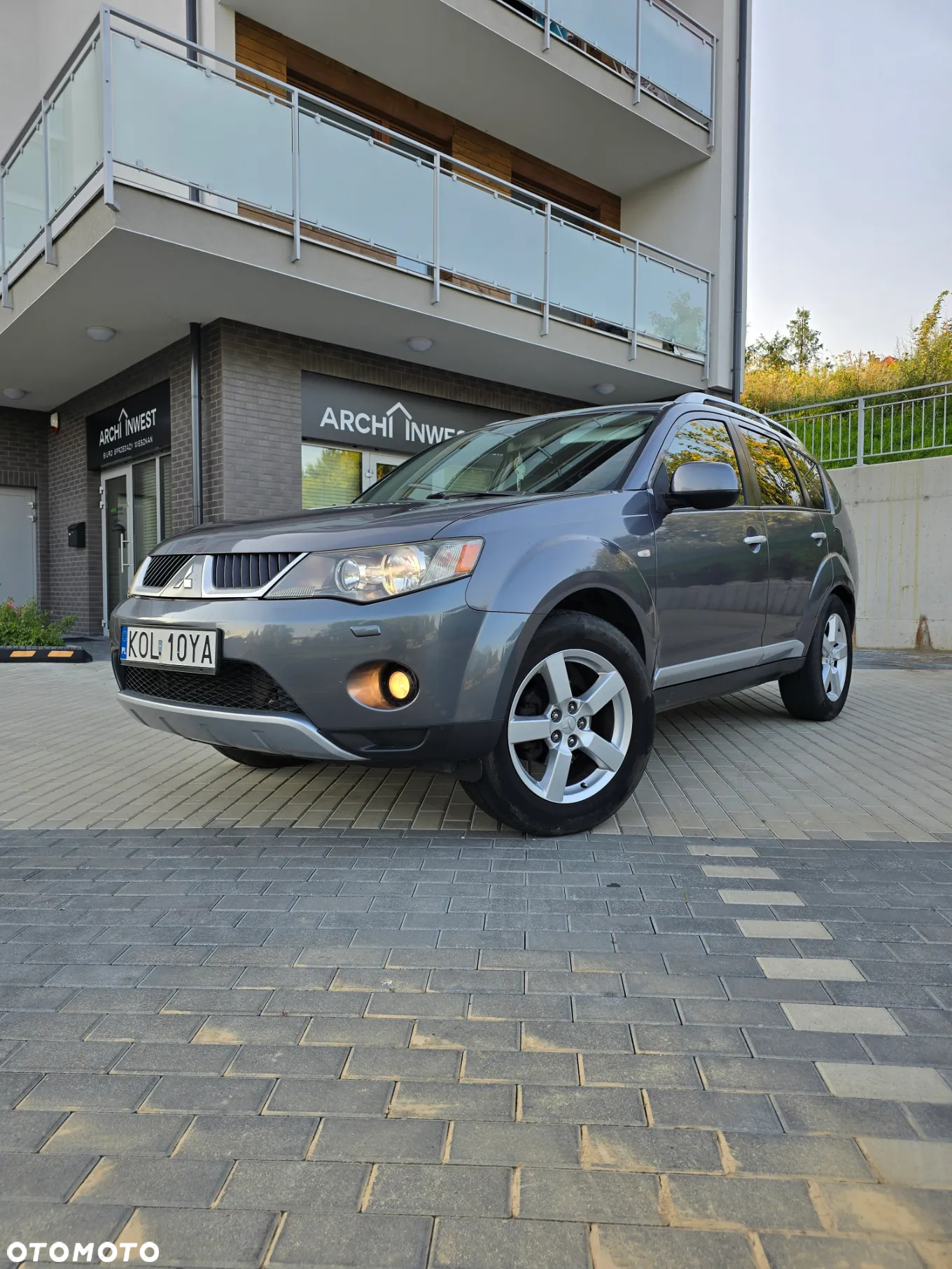 Mitsubishi Outlander - 21
