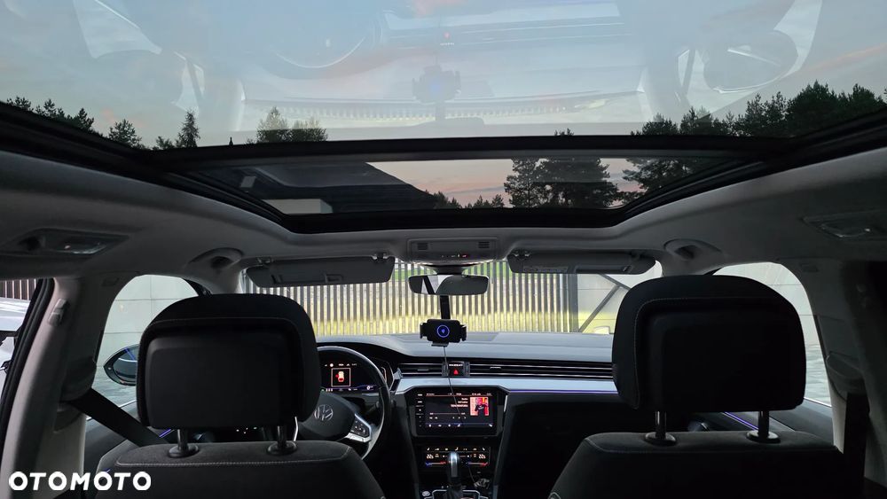 Volkswagen Passat Variant - 28