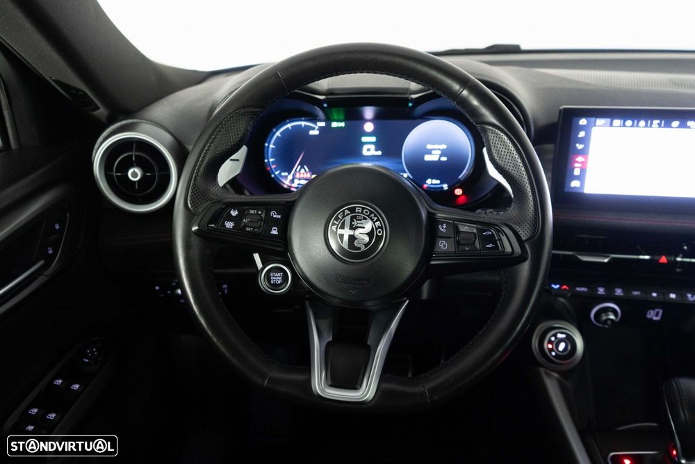 Alfa Romeo Tonale 1.3 Plug-In Hybrid Veloce e-AWD - 28