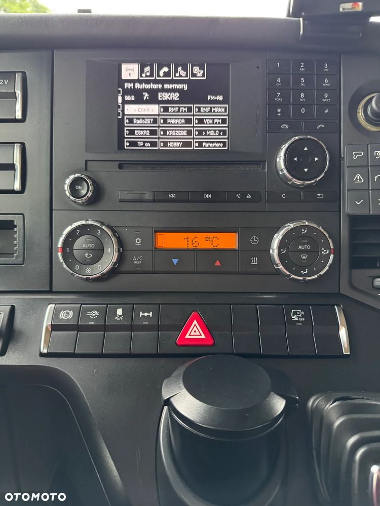 Mercedes-Benz Actros - 20