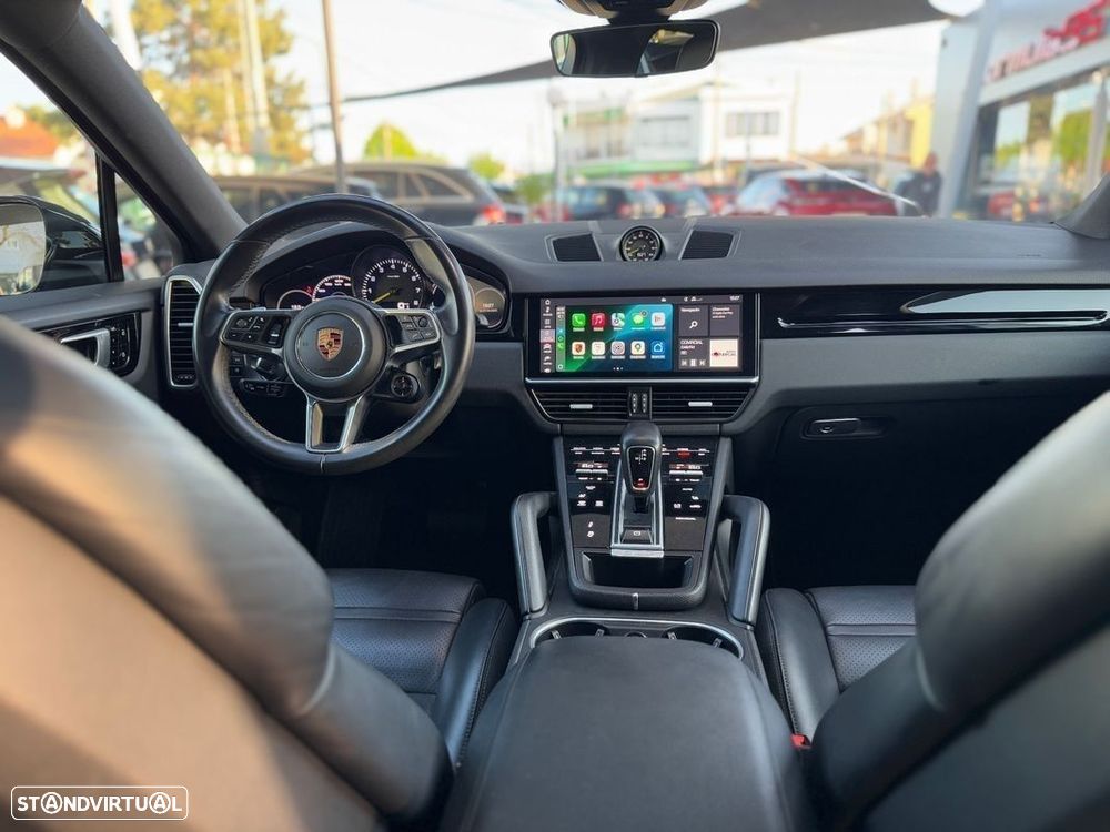 Porsche Cayenne Coupé E-Hybrid - 3