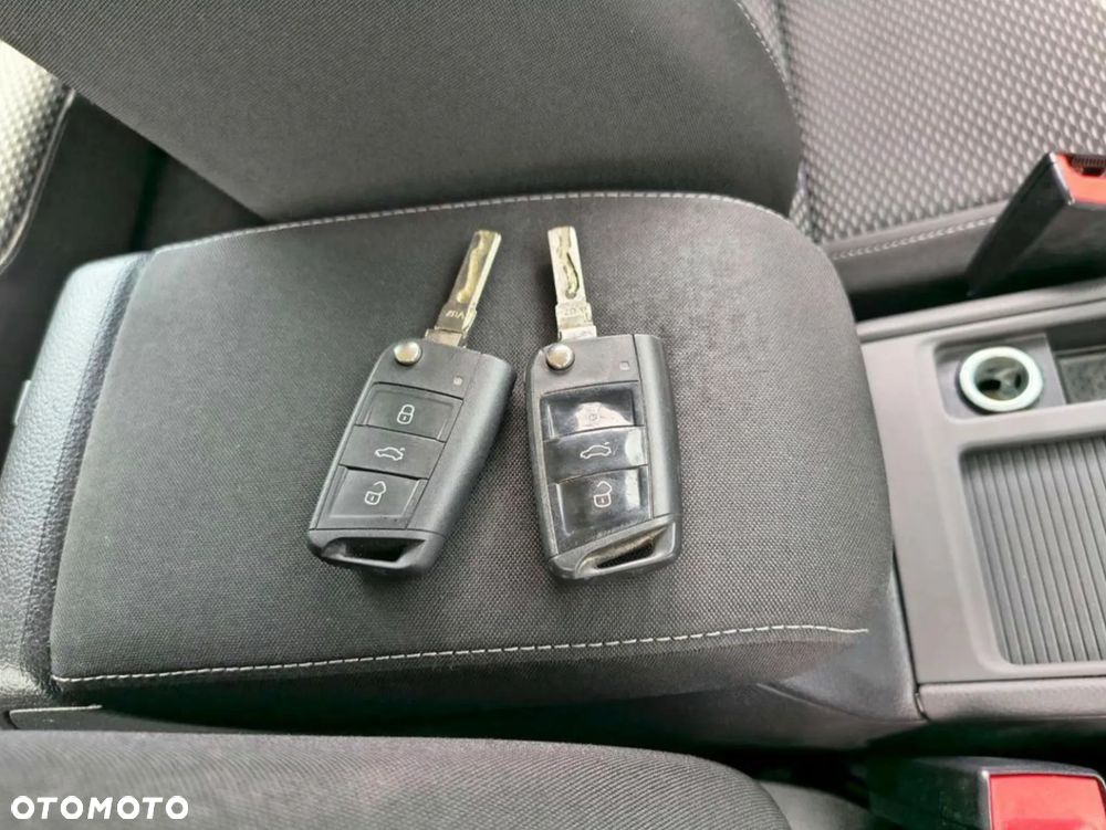 Volkswagen Golf 1.6 TDI BMT Trendline - 14