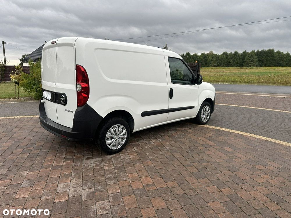 Opel Combo - 10
