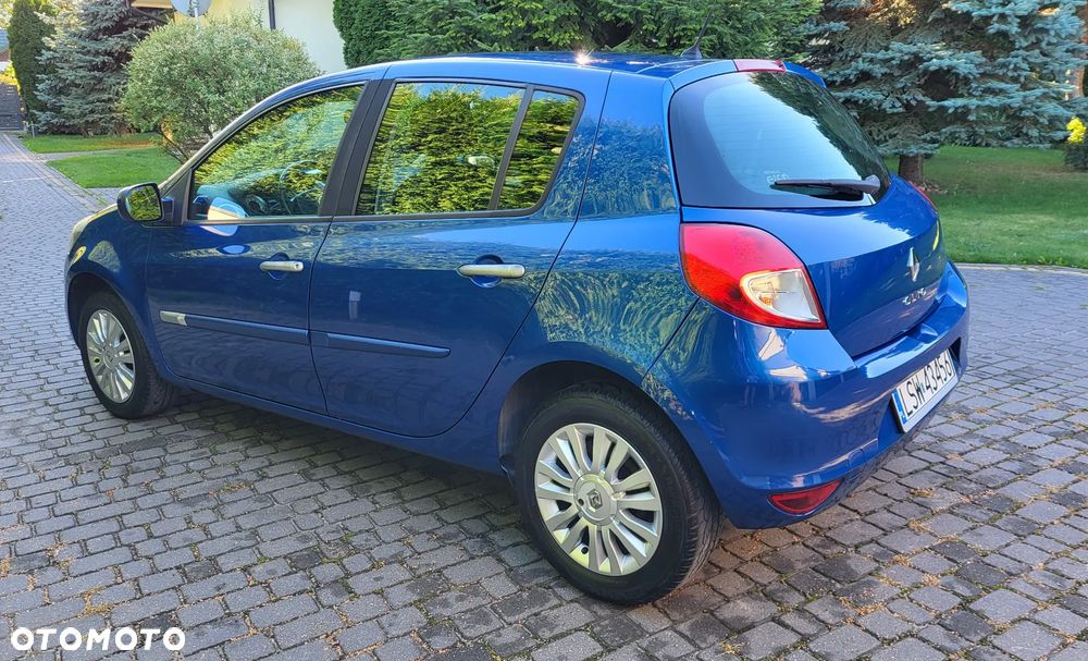 Renault Clio - 3