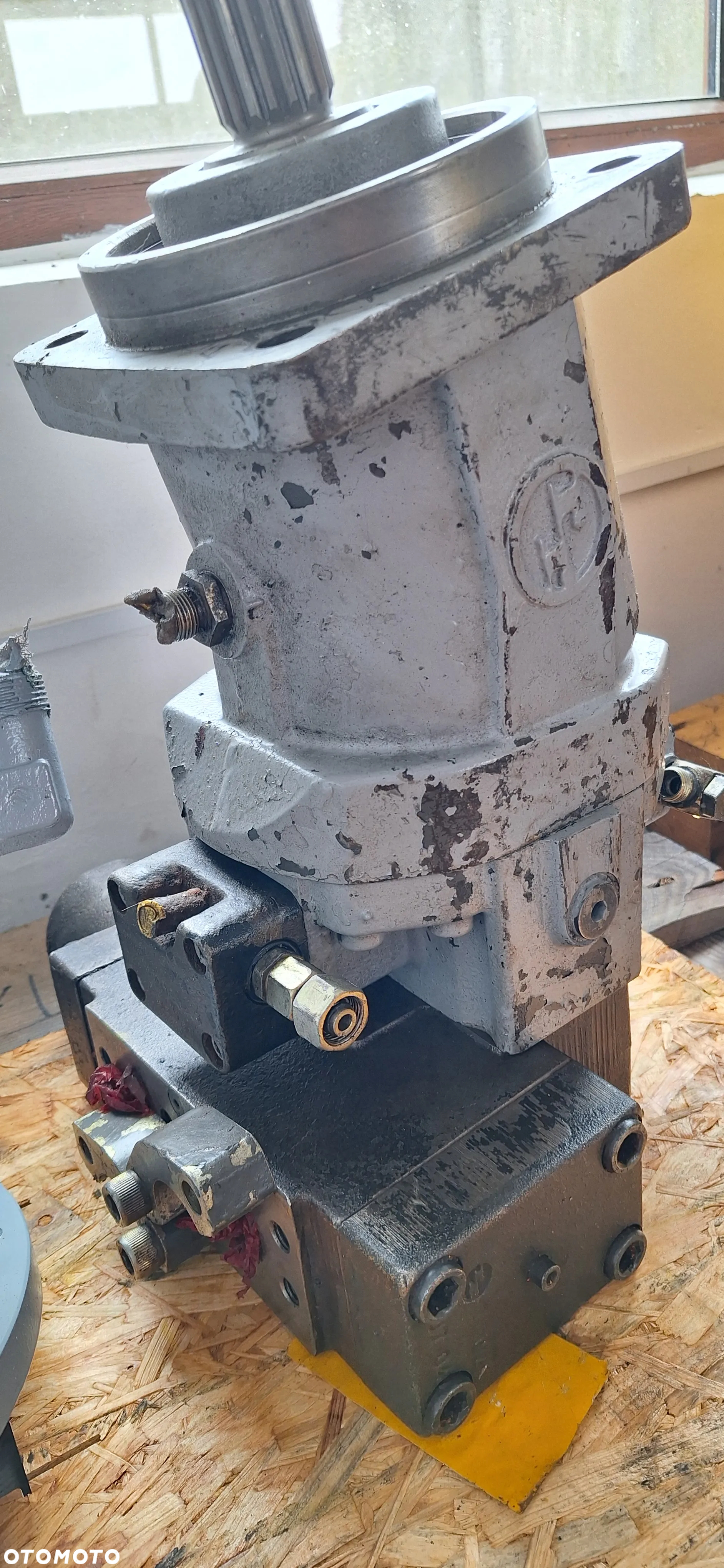 Silnik hydrauliczny A8V107 Hydromatik Zeppelin ZM 19 - 5