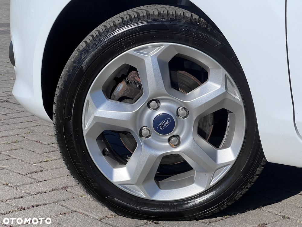 Ford Fiesta 1.4 Champions Edition - 28