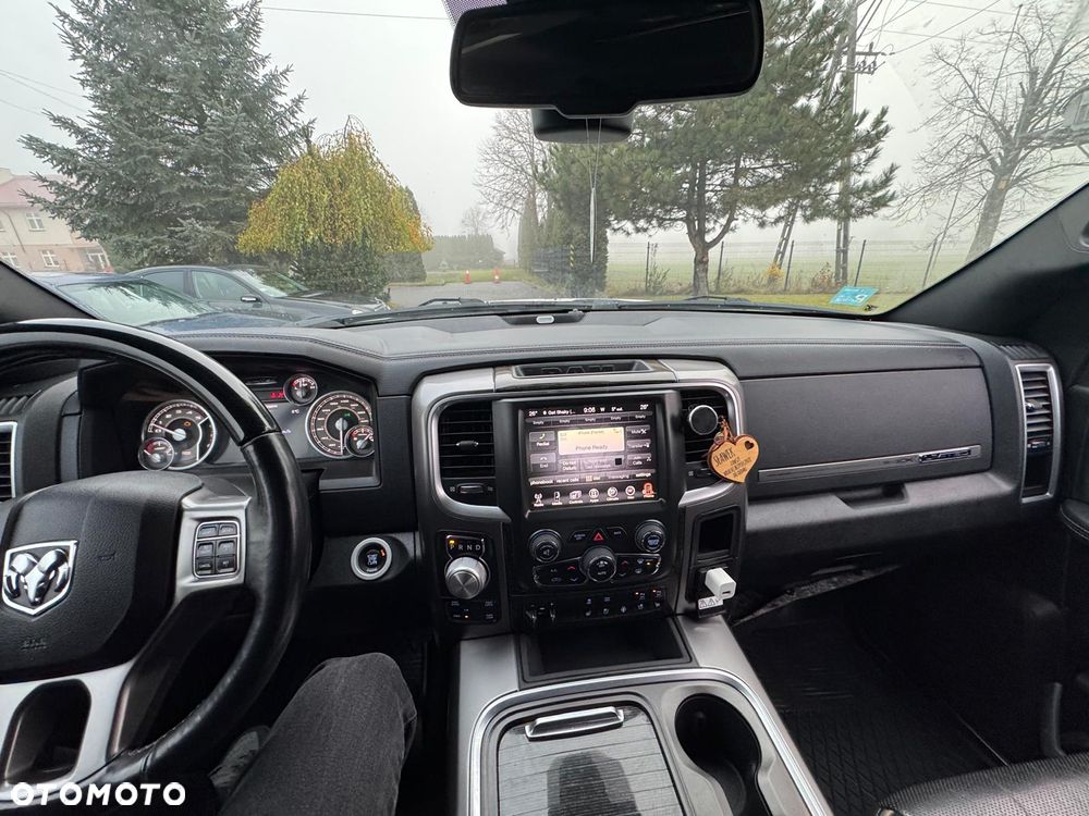 Dodge RAM - 10
