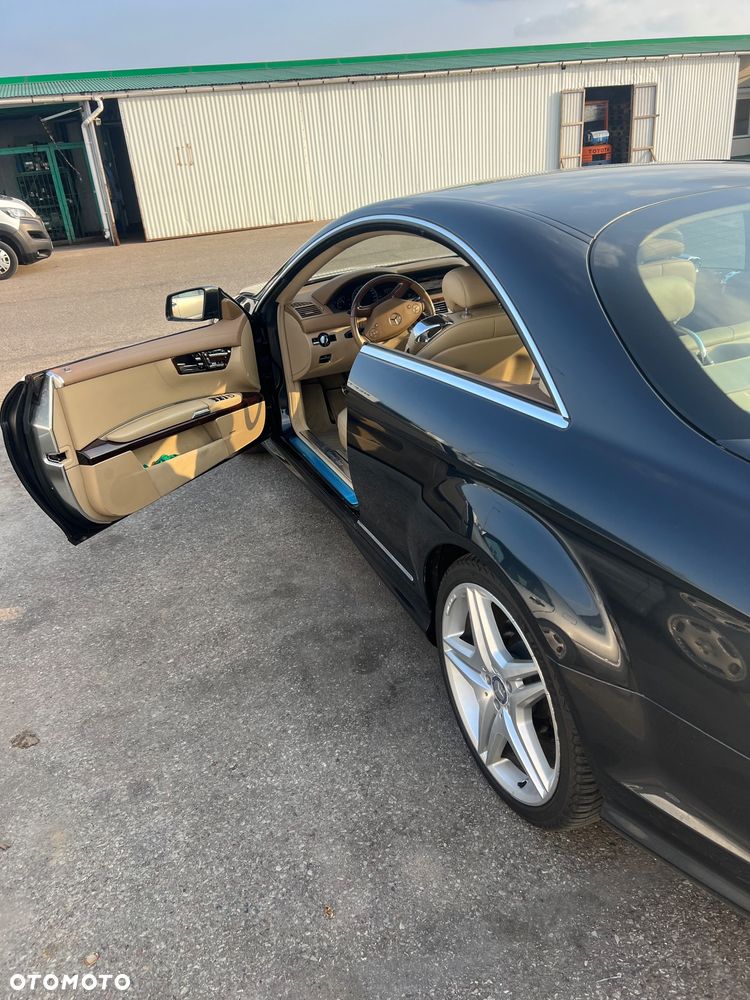 Mercedes-Benz CL 500 4-Matic BlueEff - 13