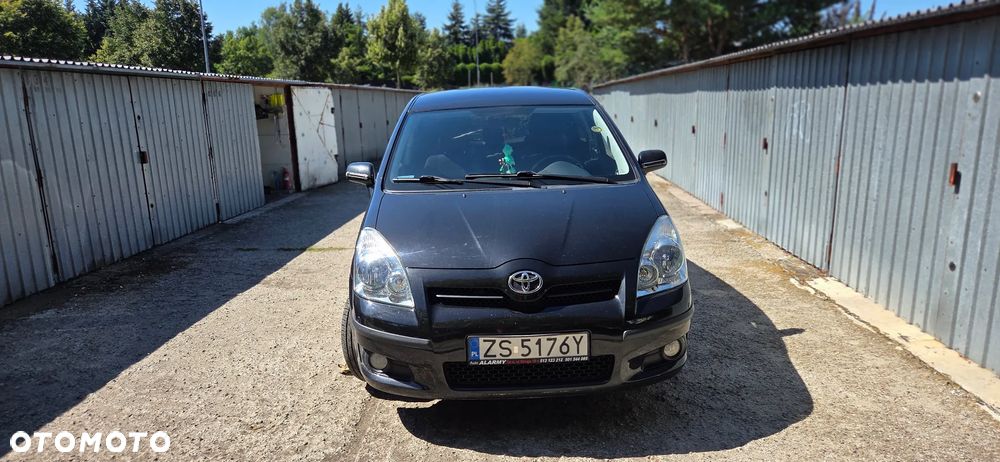 Toyota Corolla - 10