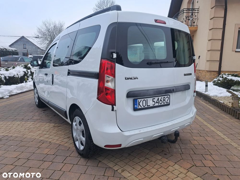 Dacia Dokker SCe 100 Essential - 10