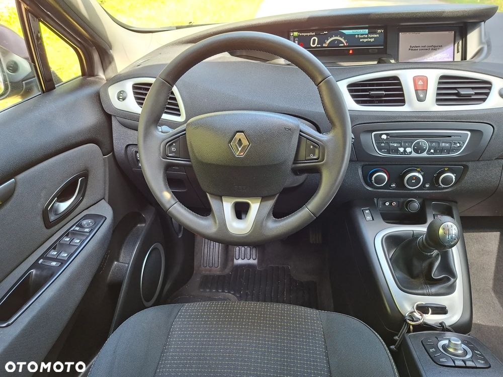Renault Scenic 1.4 16V TCE Bose Edition - 26