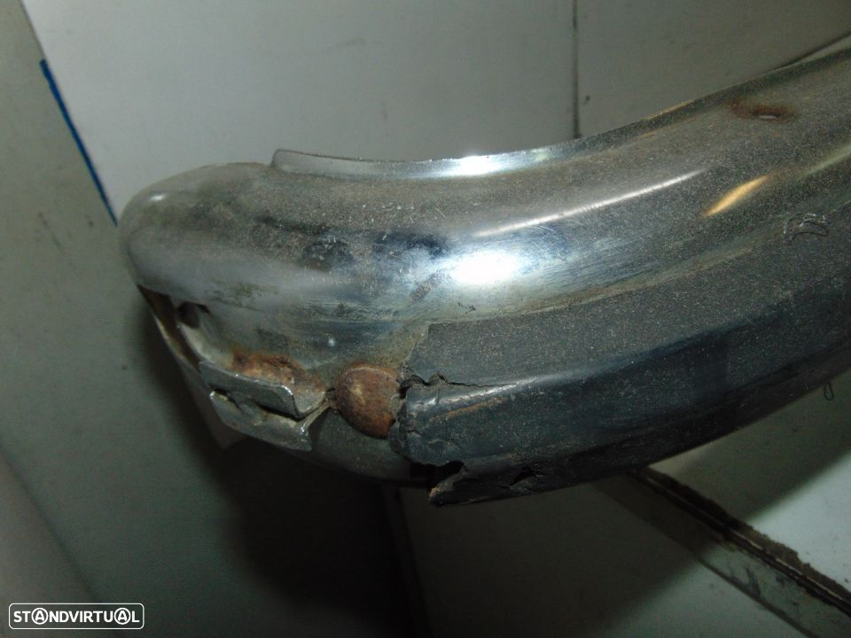 Mercedes w114/115 pára-choques trás - 2