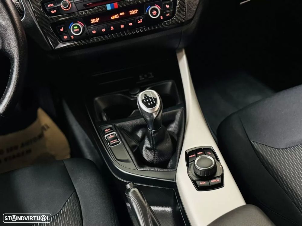 BMW 118 d Line Sport - 30