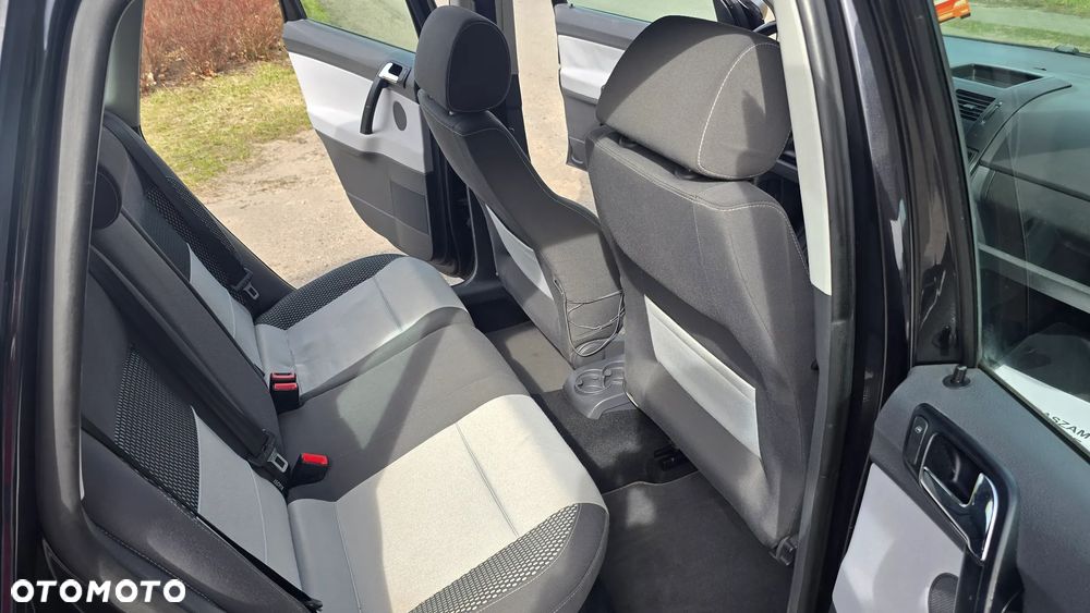 Volkswagen Polo 1.4 CrossPolo - 30