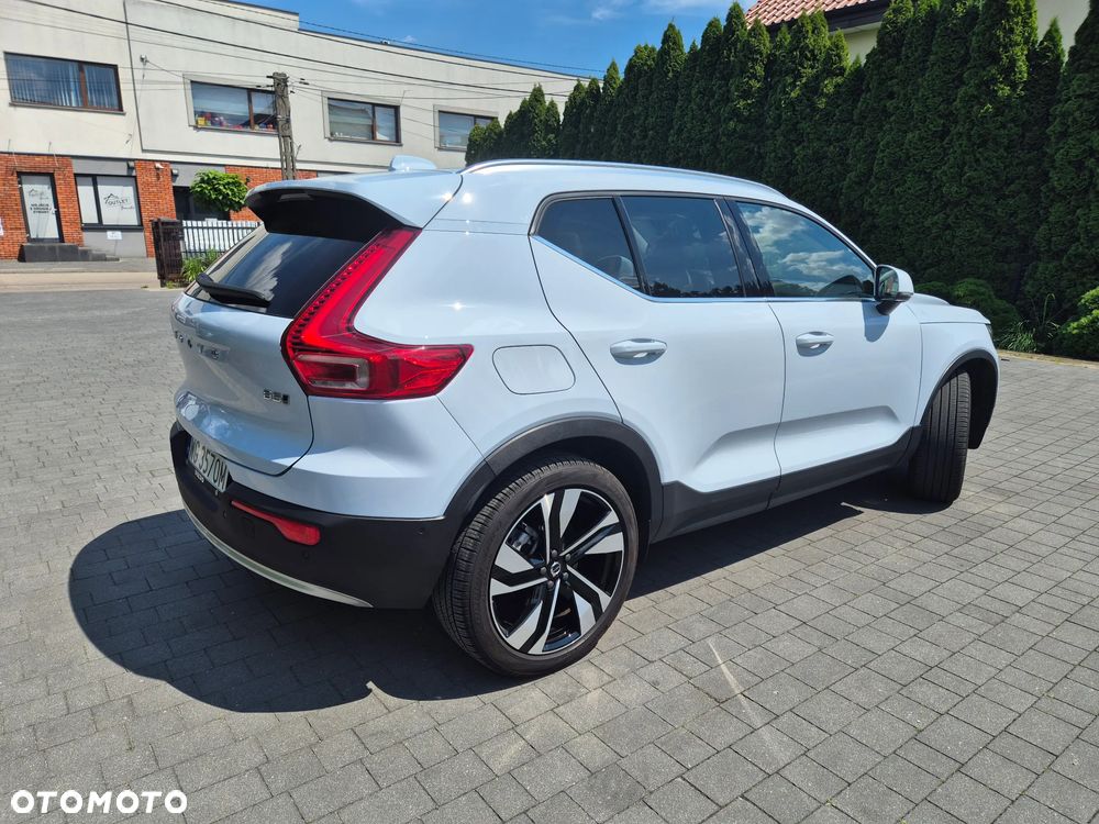 Volvo XC 40 B5 AWD Ultimate Bright - 4