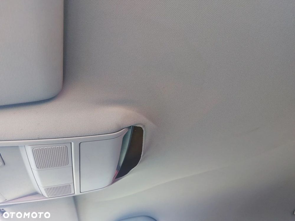 Volkswagen Golf - 14