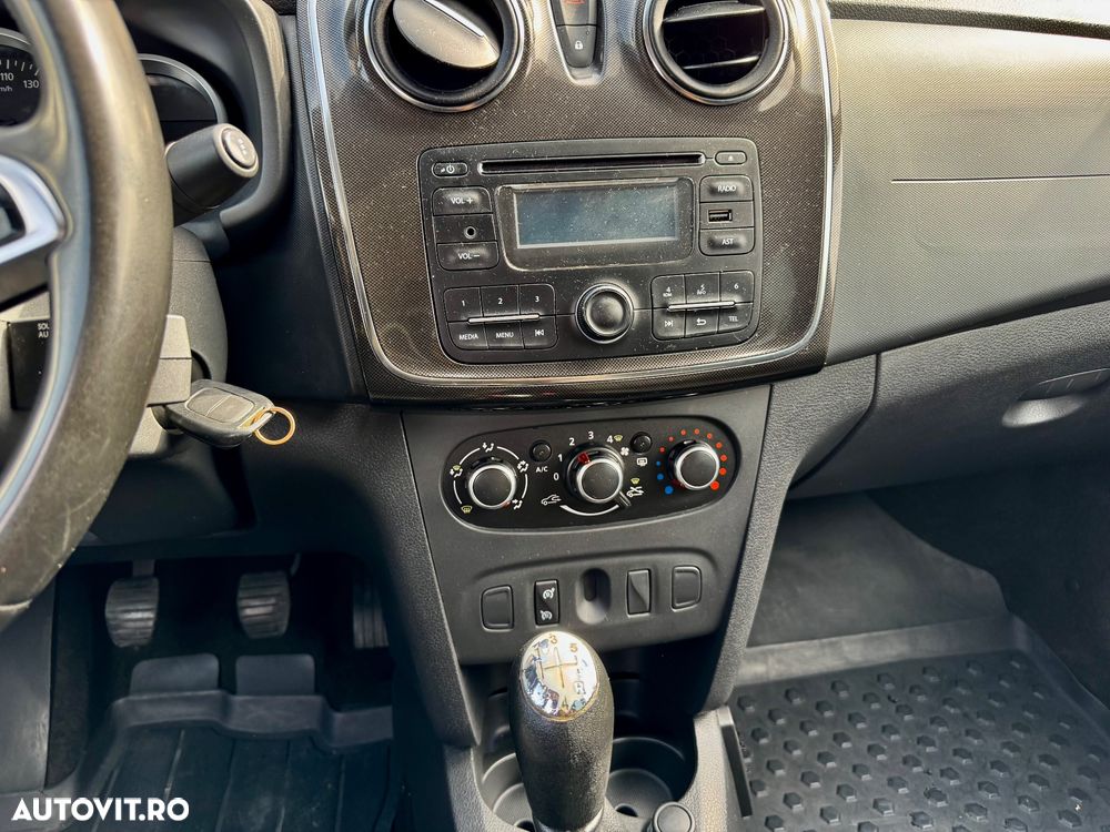 Dacia Logan 1.5 dCi Laureate - 11