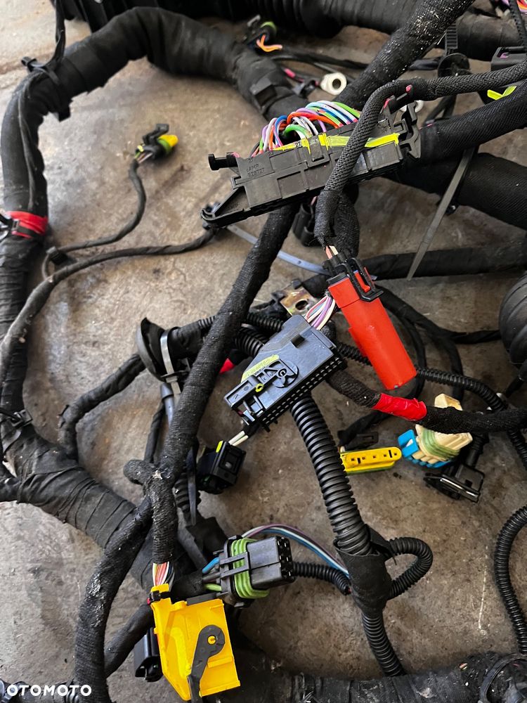 Wiązka Komory silnika Maserati Quatroporte V 4.2 2006 - 7