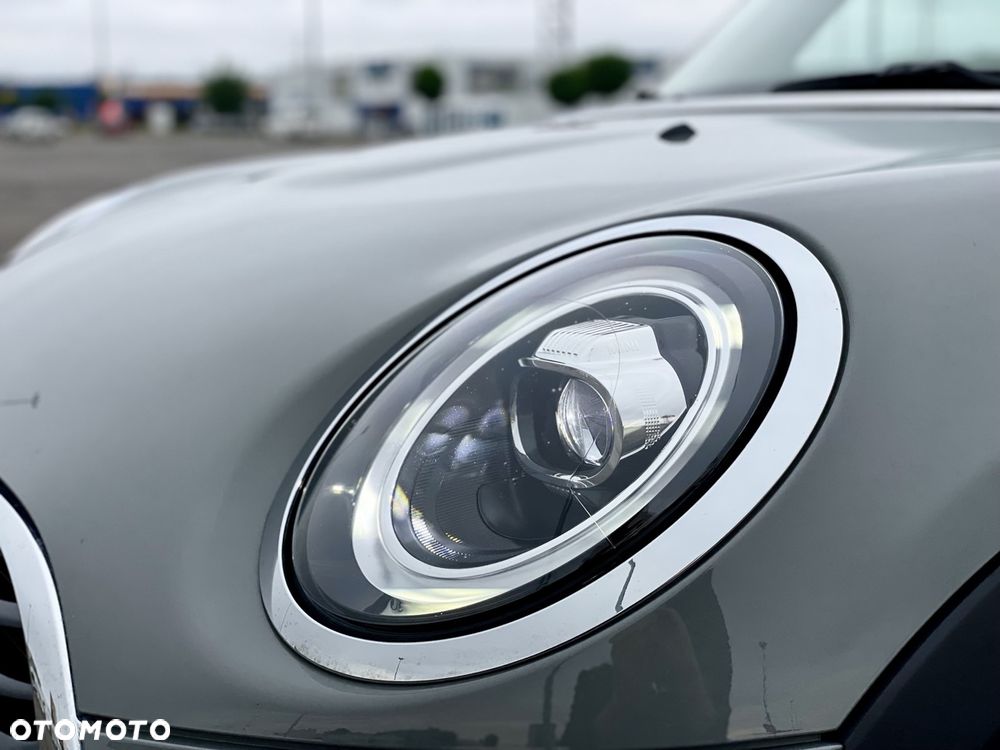 MINI Cooper Standard - 12