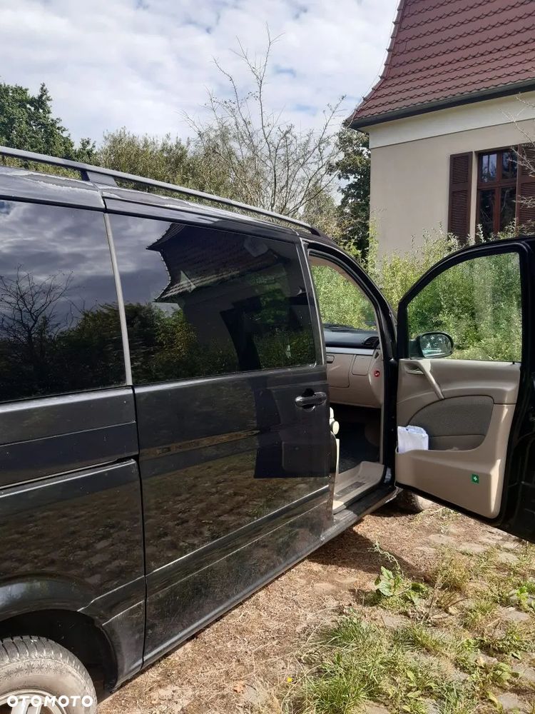 Mercedes-Benz Viano - 1