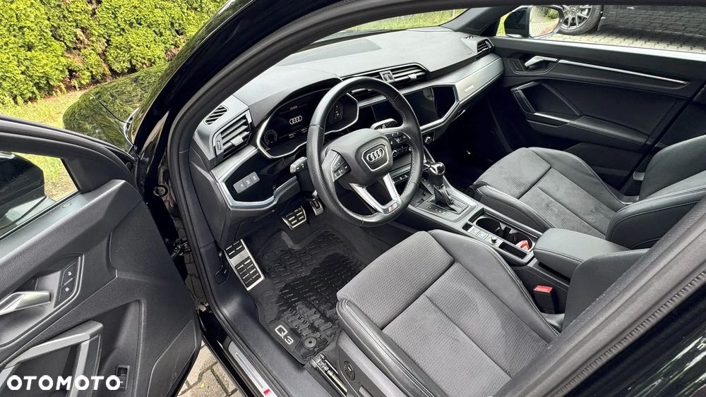 Audi Q3 40 TFSI Quattro S tronic - 14