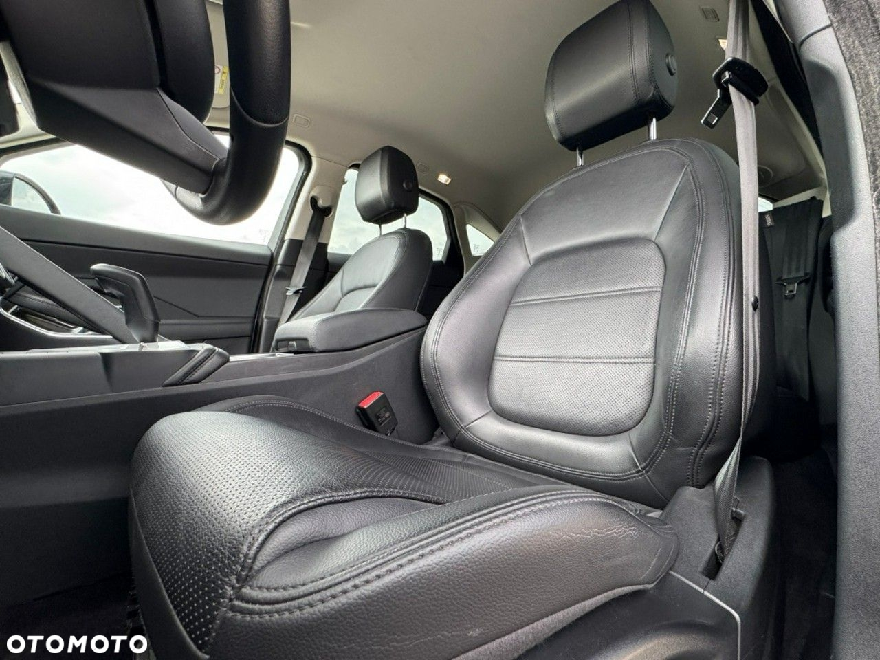 Jaguar E-Pace - 14