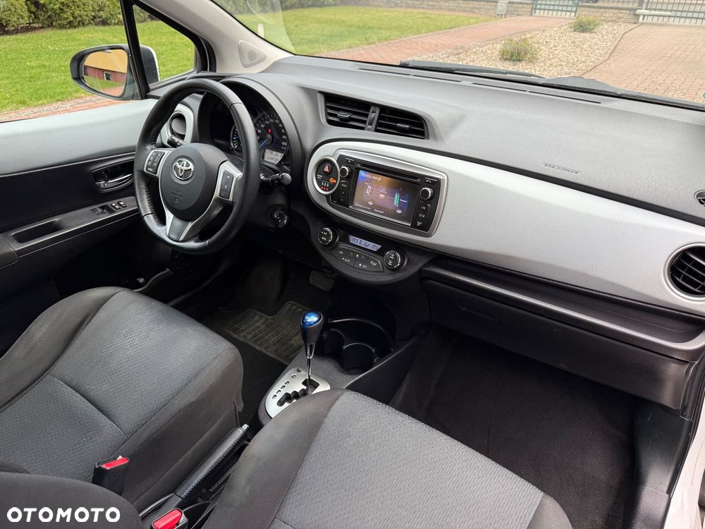 Toyota Yaris 1.5 VVT-i Style - 13