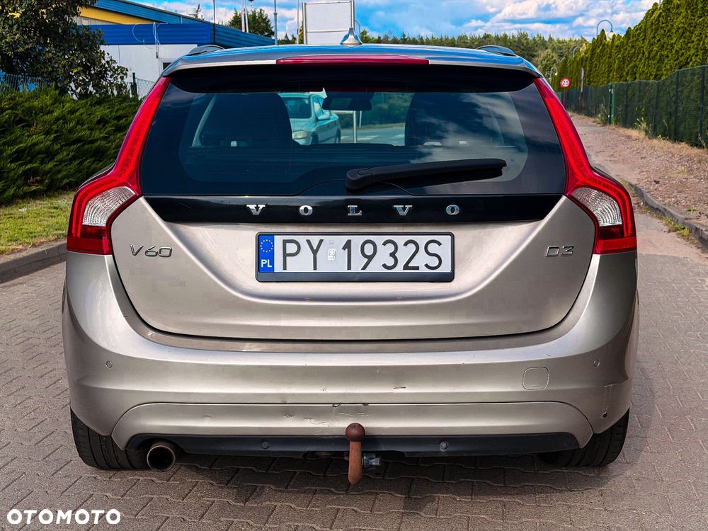 Volvo V60 D3 Momentum - 15